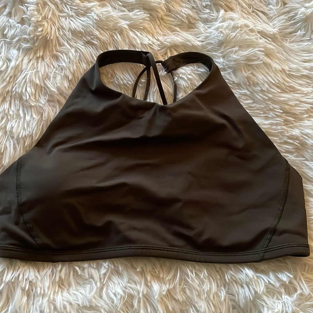 Lulu lemon sports bra